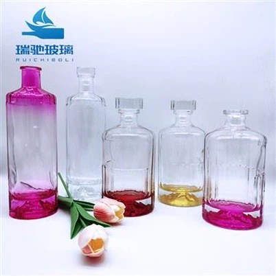 Fargede glass vinflasker