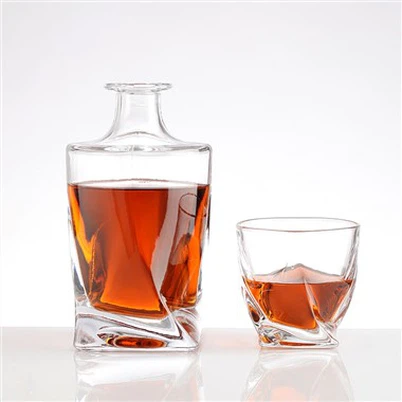 Tilpasset whiskyflaske